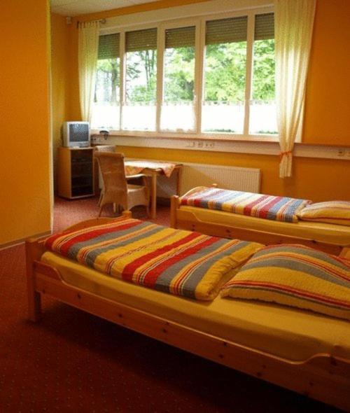Econo Motel Goelzer Büchenbeuren Dış mekan fotoğraf