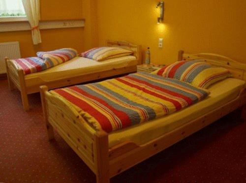 Econo Motel Goelzer Büchenbeuren Dış mekan fotoğraf